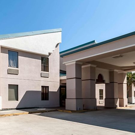 Quality Inn & Suites Lafayette Extérieur photo