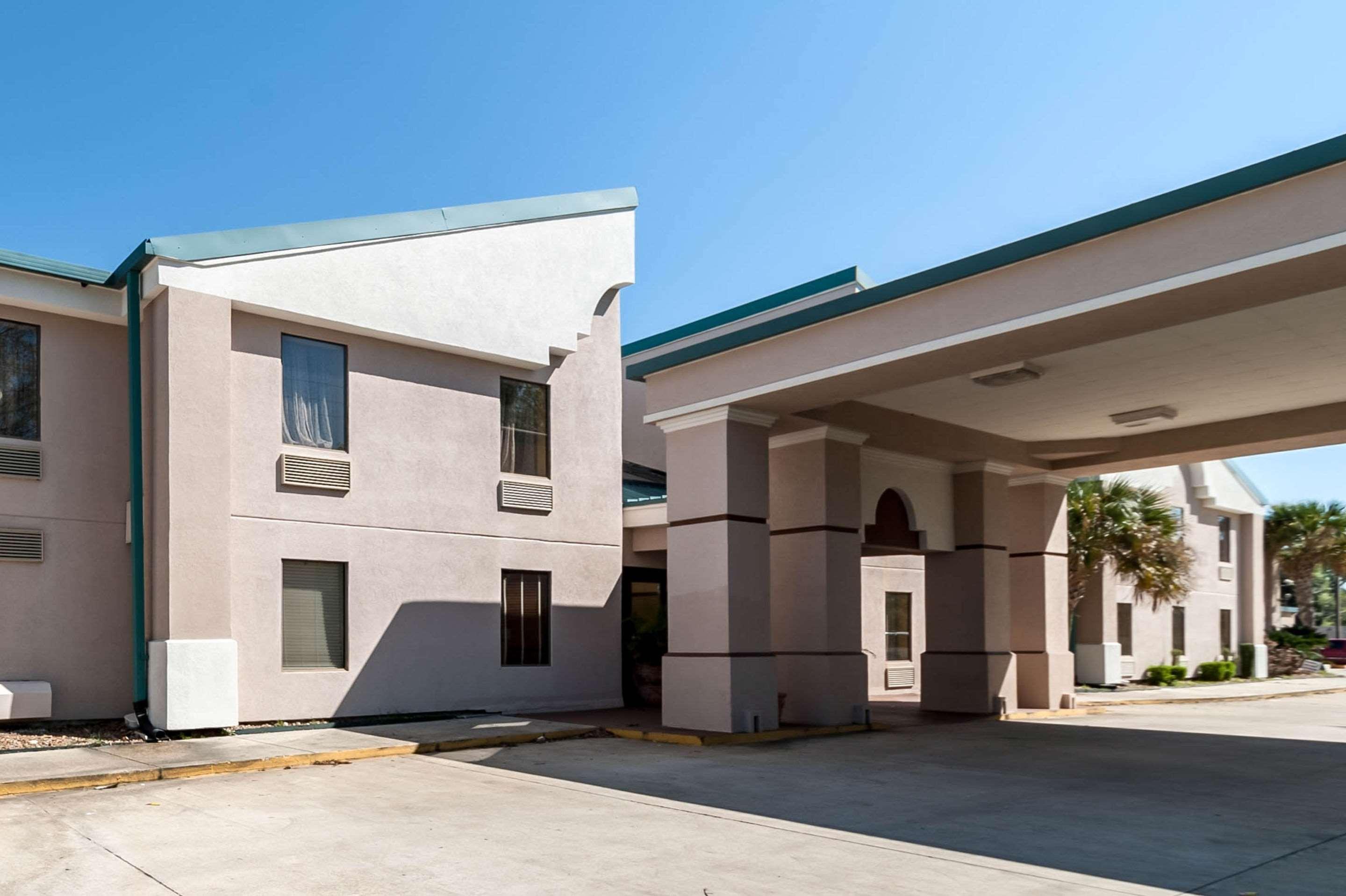 Quality Inn & Suites Lafayette Extérieur photo