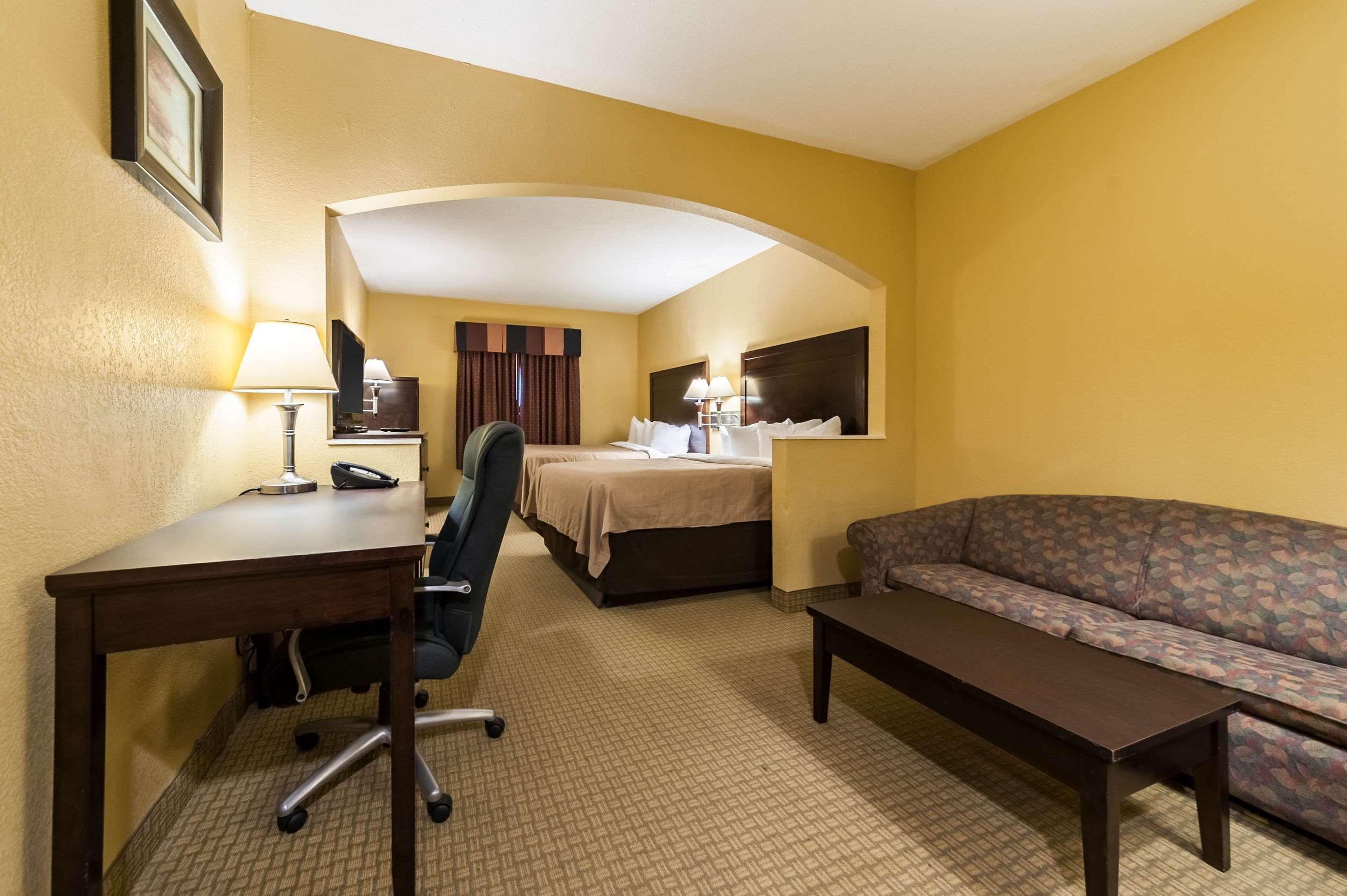 Quality Inn & Suites Lafayette Extérieur photo