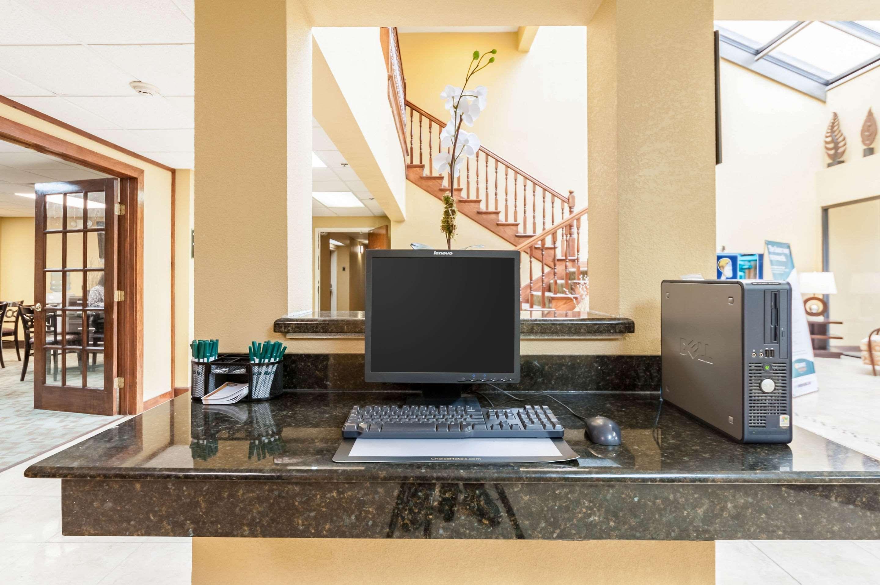 Quality Inn & Suites Lafayette Extérieur photo