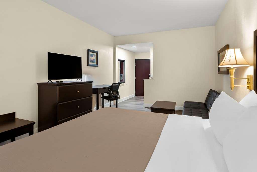 Quality Inn & Suites Lafayette Chambre photo