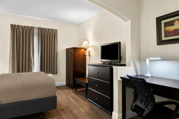 Quality Inn & Suites Lafayette Extérieur photo