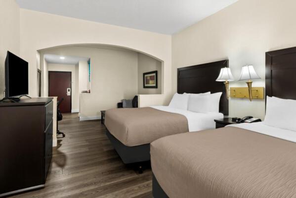 Quality Inn & Suites Lafayette Extérieur photo