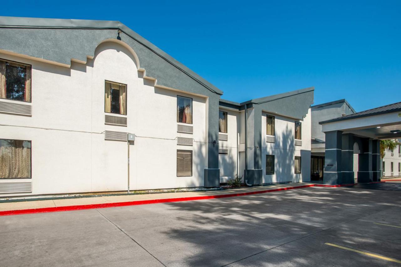 Quality Inn & Suites Lafayette Extérieur photo