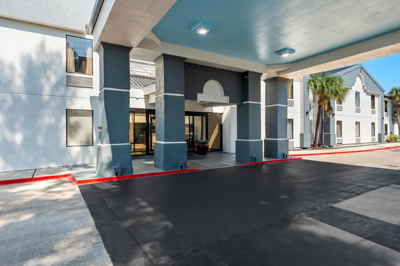 Quality Inn & Suites Lafayette Extérieur photo